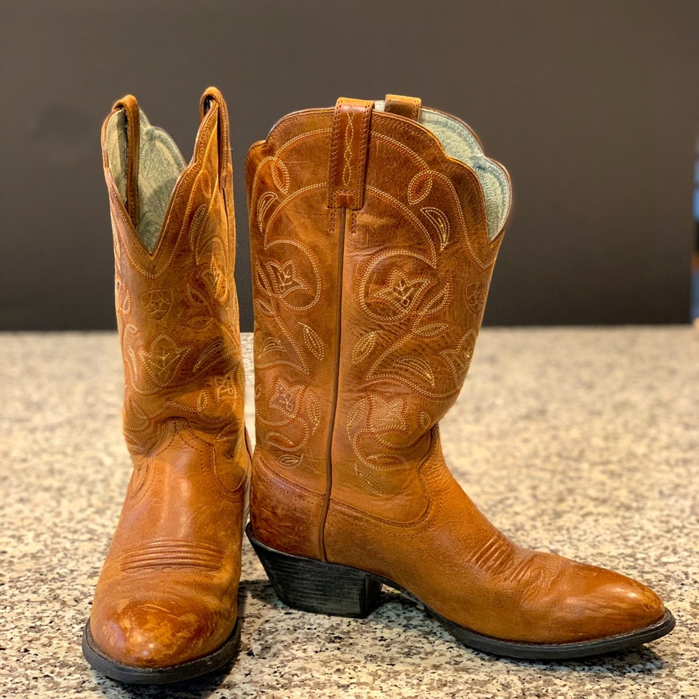 Ariat Women's Heritage Western Cowboy Boot | 7B